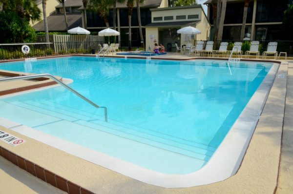 resort pool