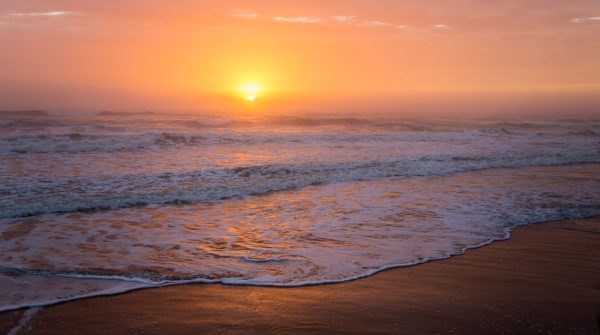 beach-ocean-sunrise
